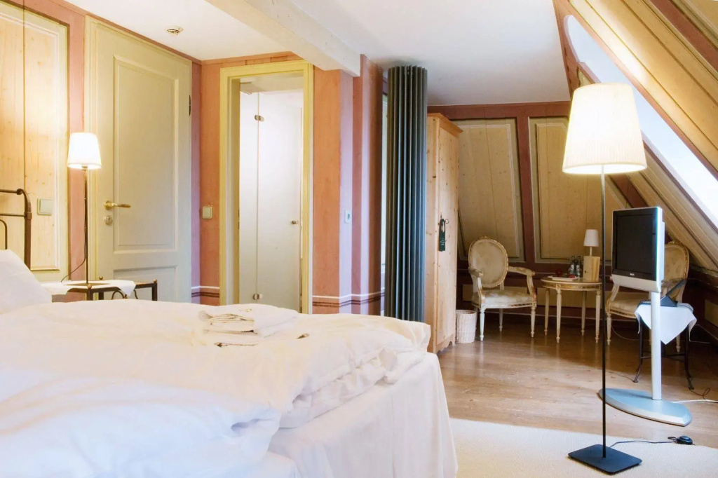 guest_rooms
