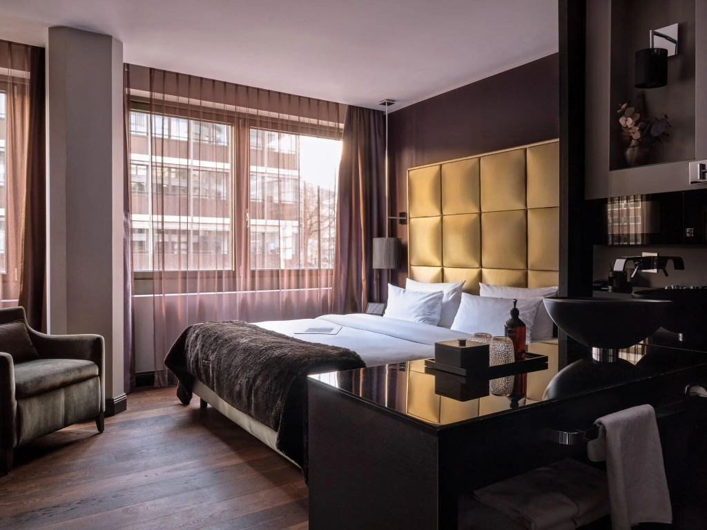 guest_rooms