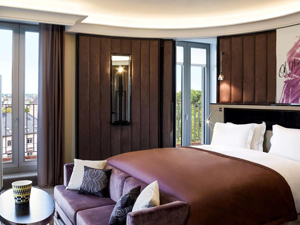 guest_rooms