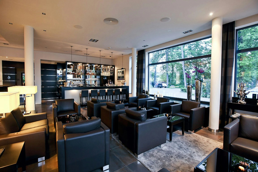 restaurant