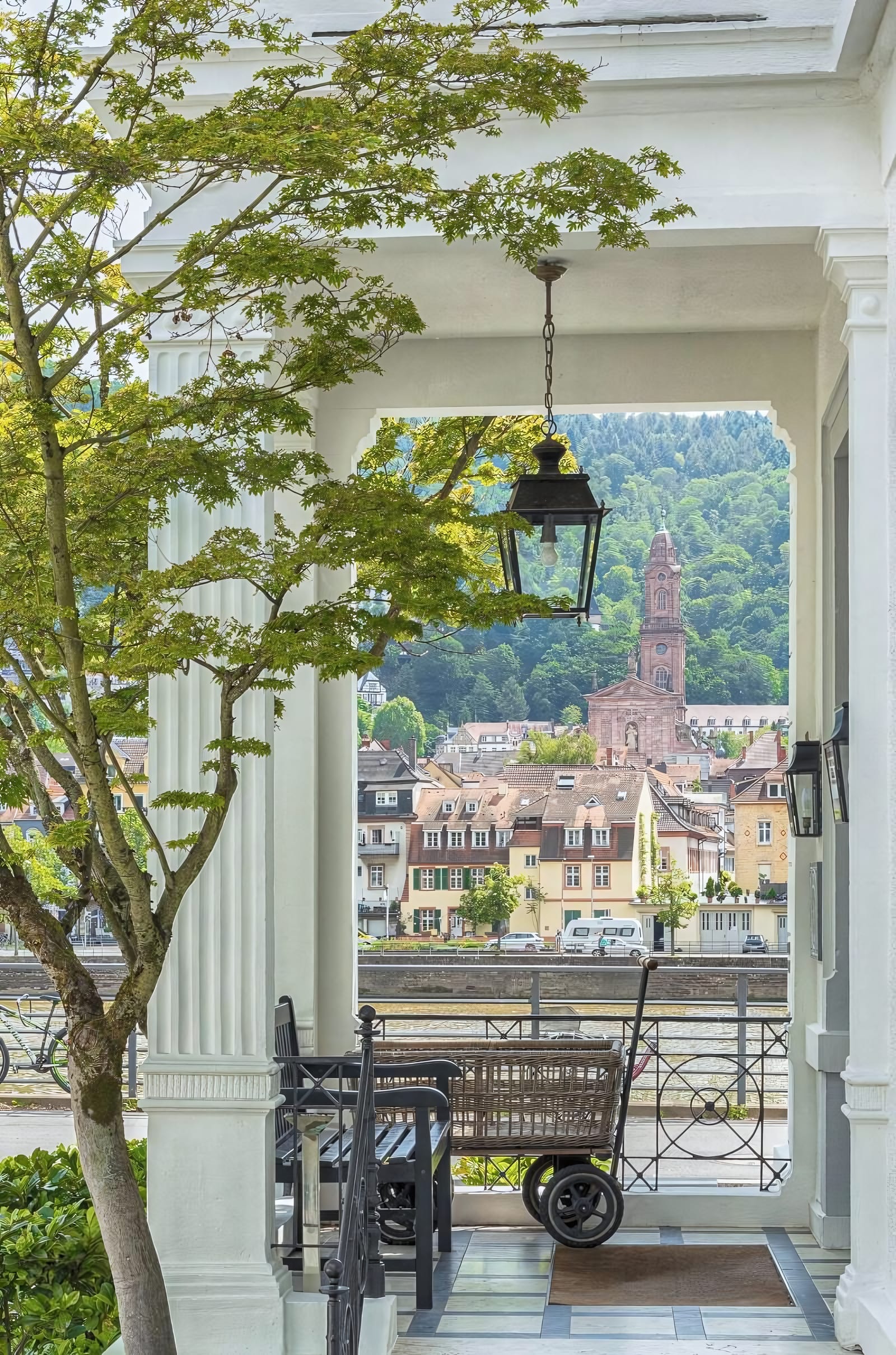 Peter Hütter's Pioneering Boutique Hotel