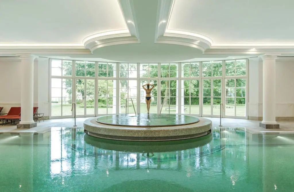pool