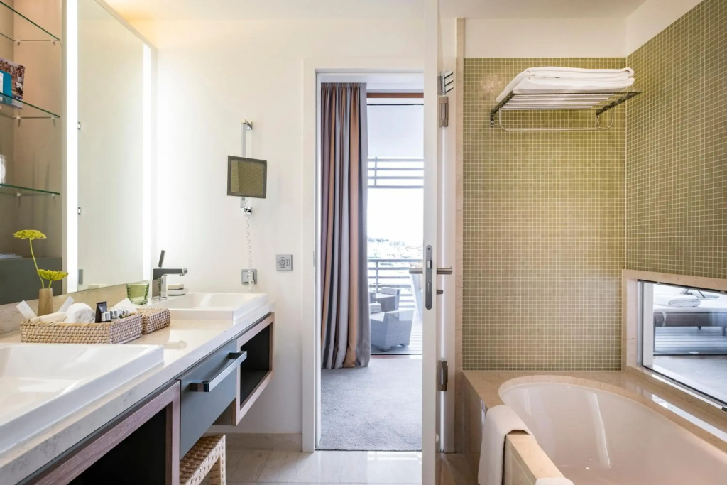 guest_rooms
