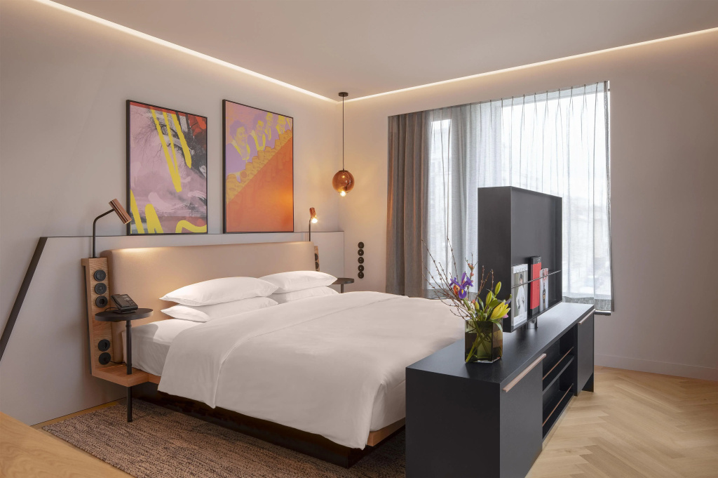 guest_rooms