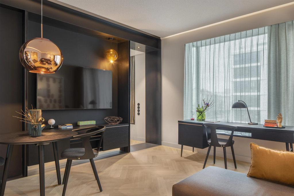 guest_rooms