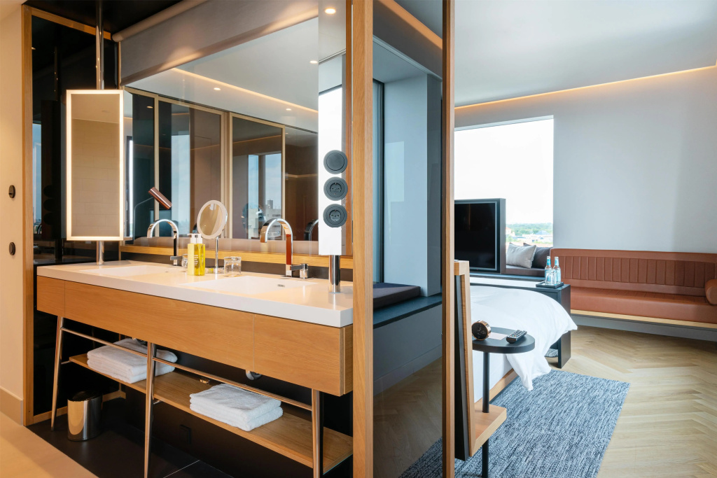 guest_rooms