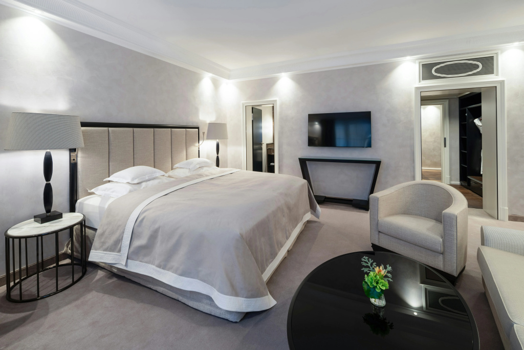 guest_rooms