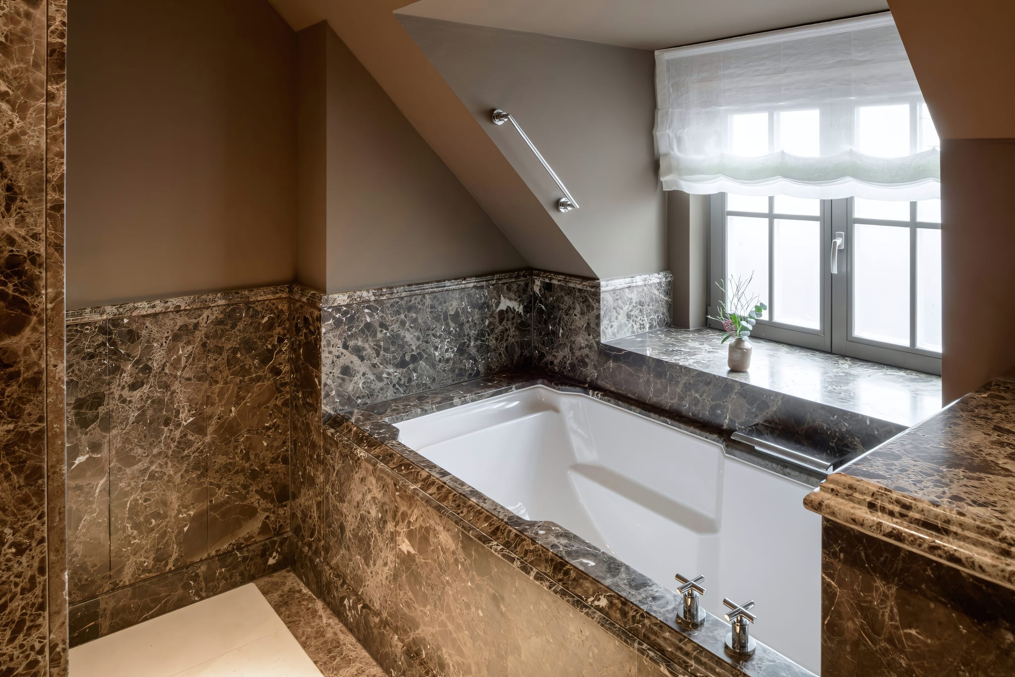 Exclusive Blue Spa and Wellness Retreat