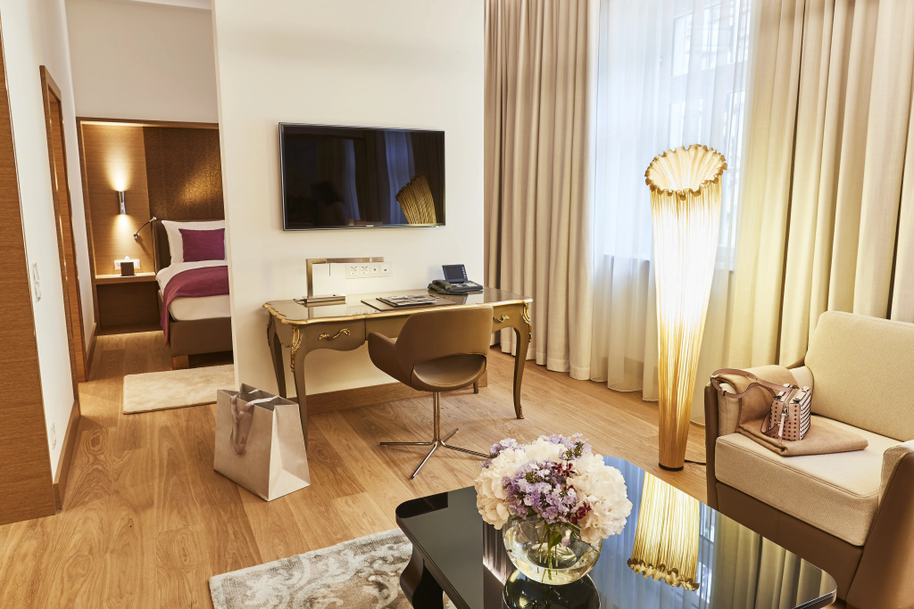 guest_rooms