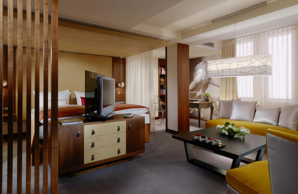 guest_rooms