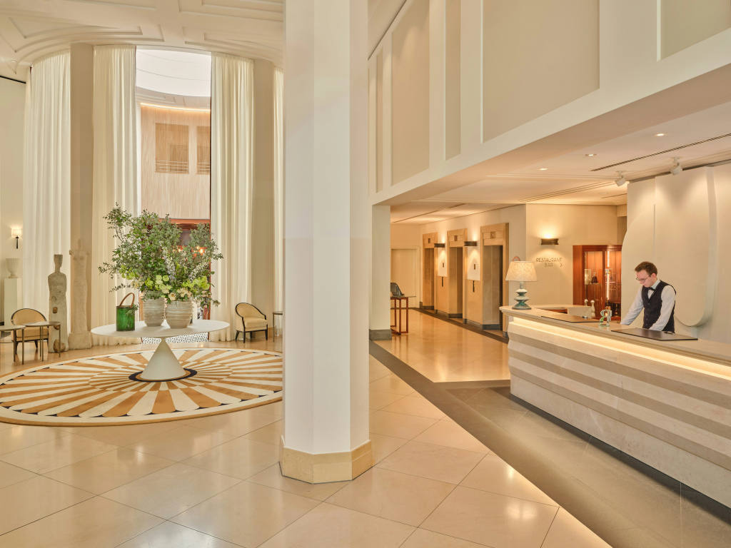 lobby