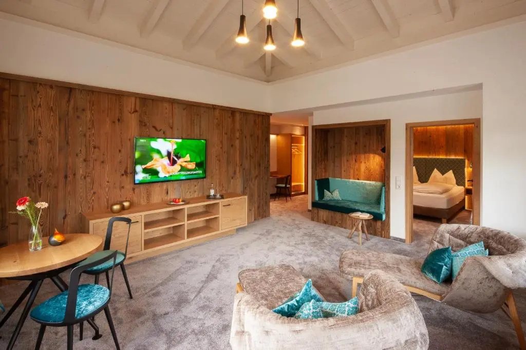 guest_rooms