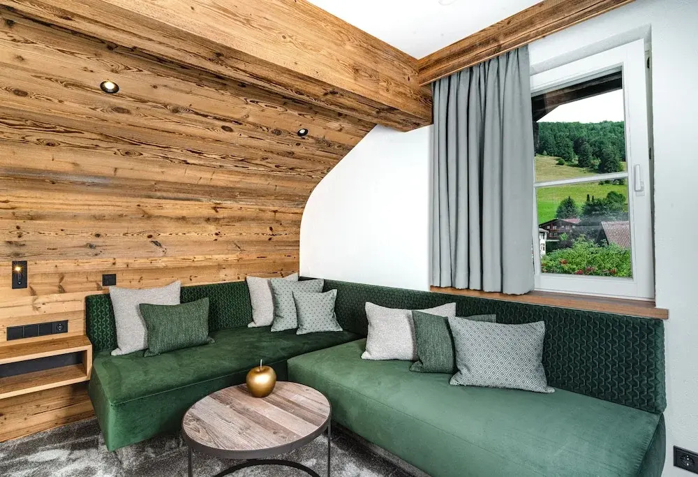 guest_rooms