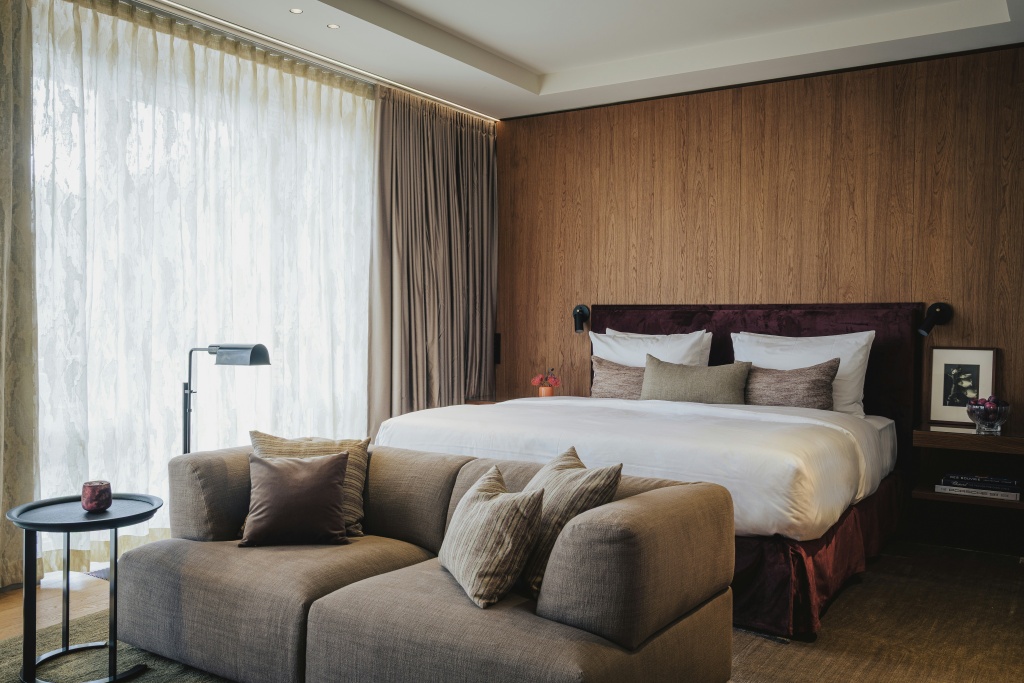 guest_rooms