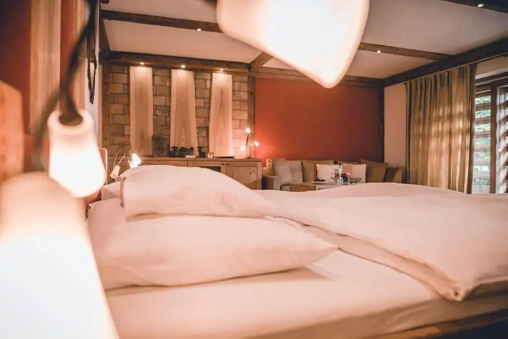 guest_rooms