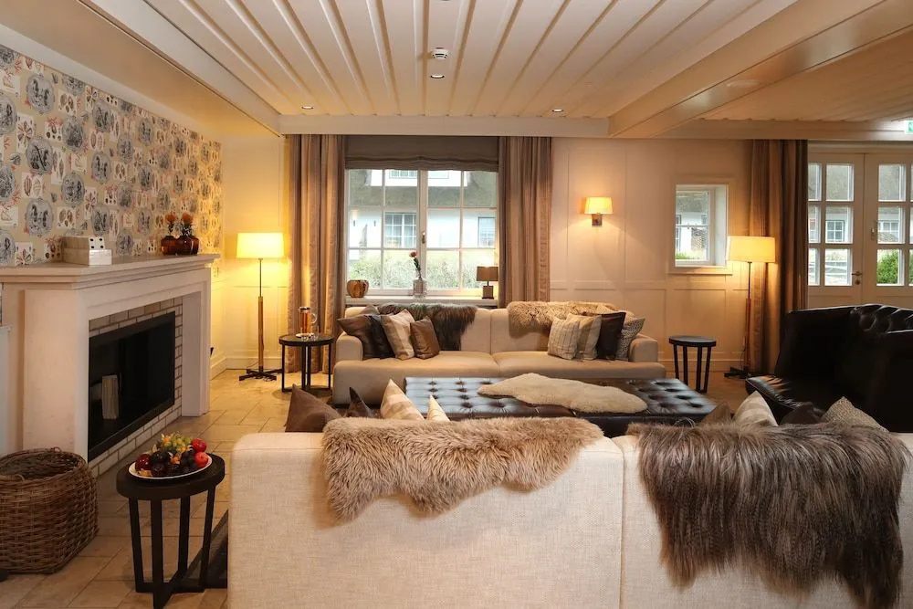 guest_rooms