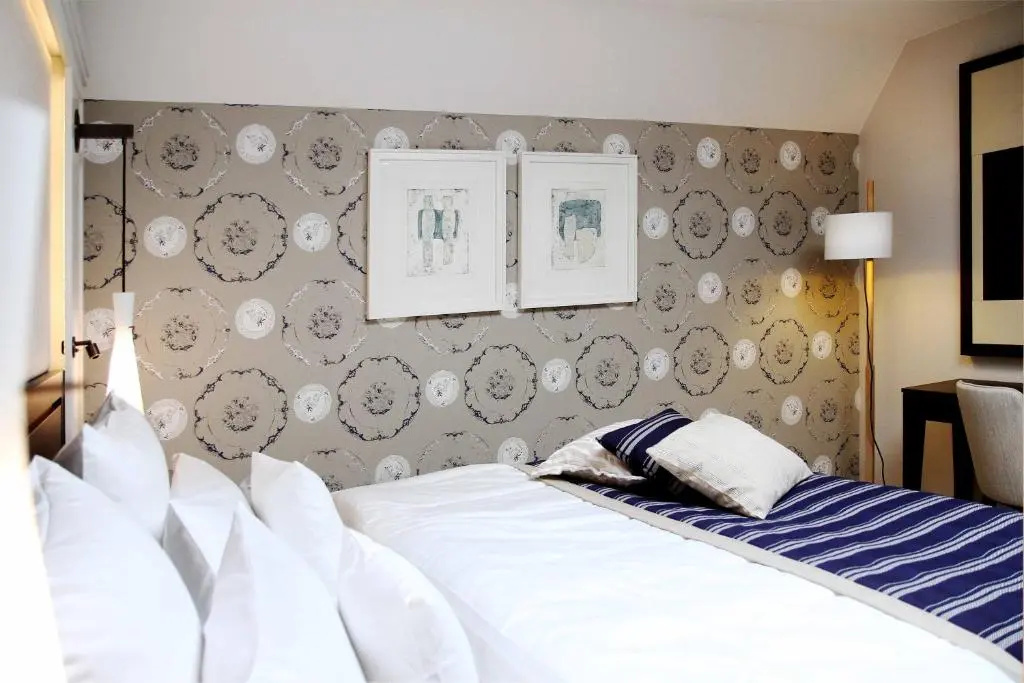 guest_rooms