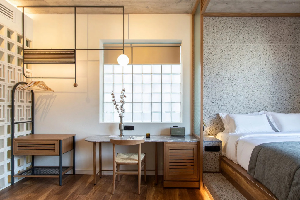guest_rooms
