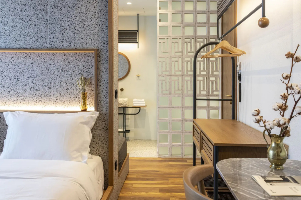 guest_rooms