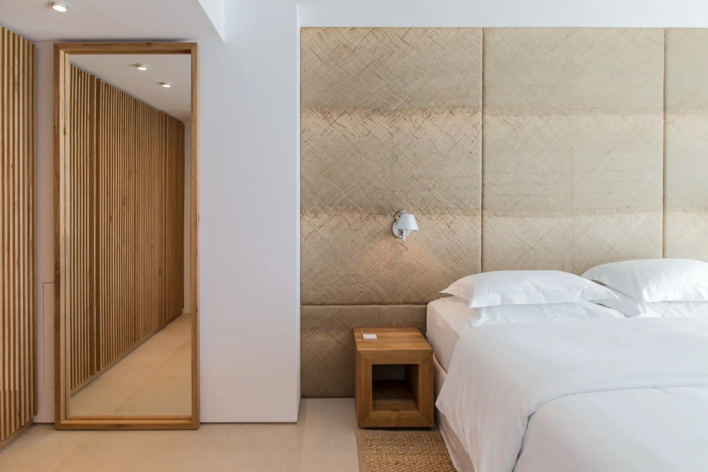 guest_rooms