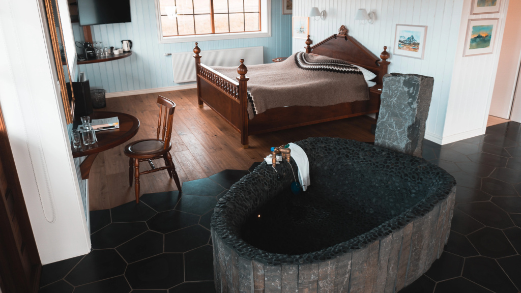 guest_rooms