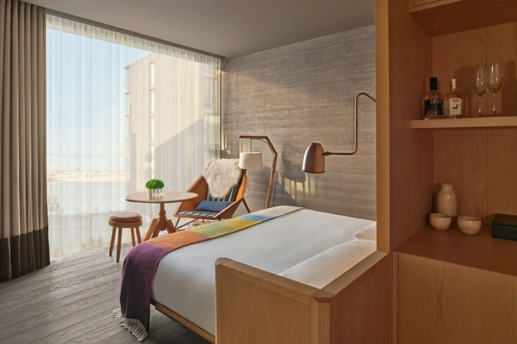 guest_rooms