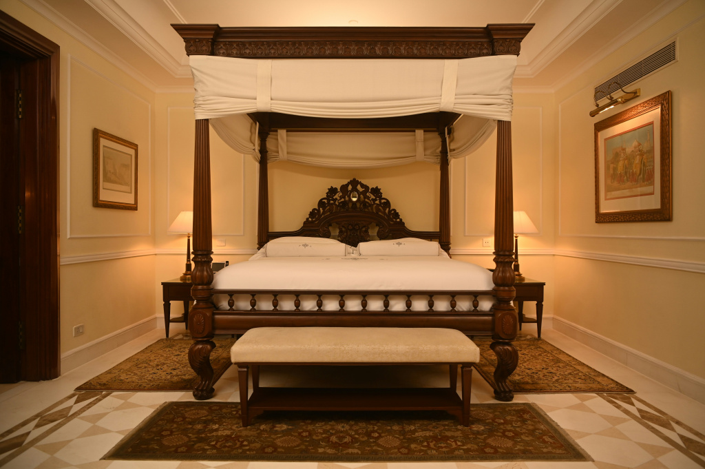 guest_rooms