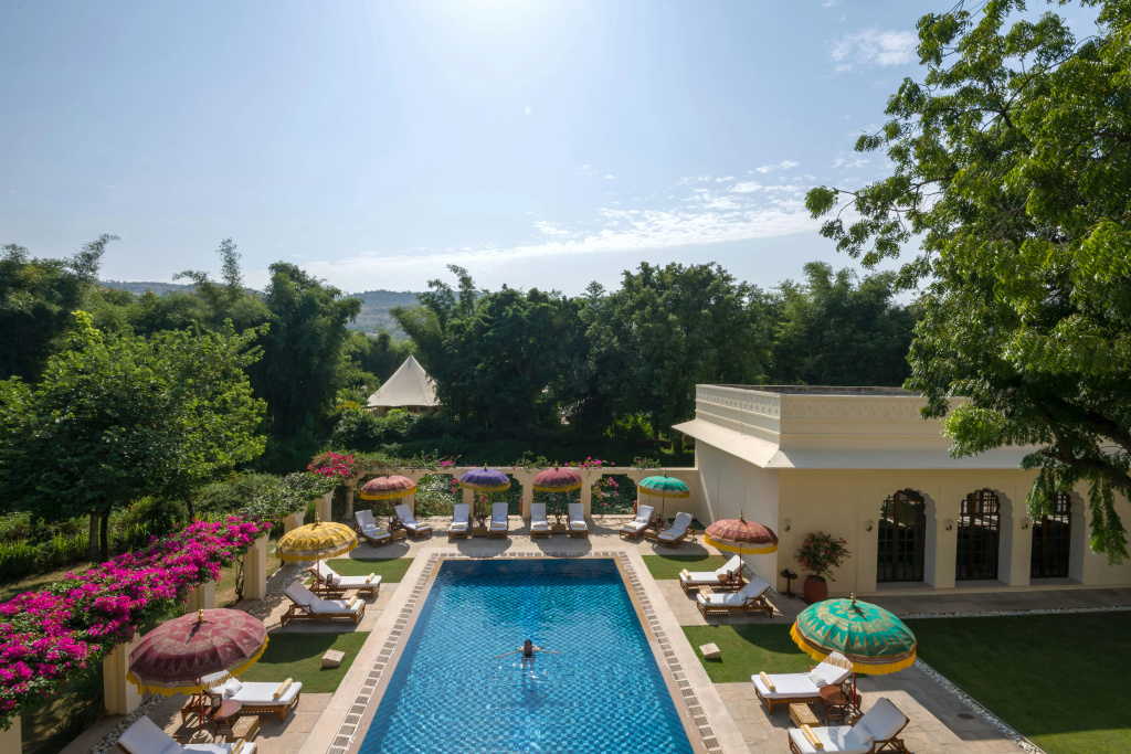 pool
