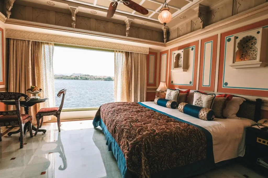 guest_rooms