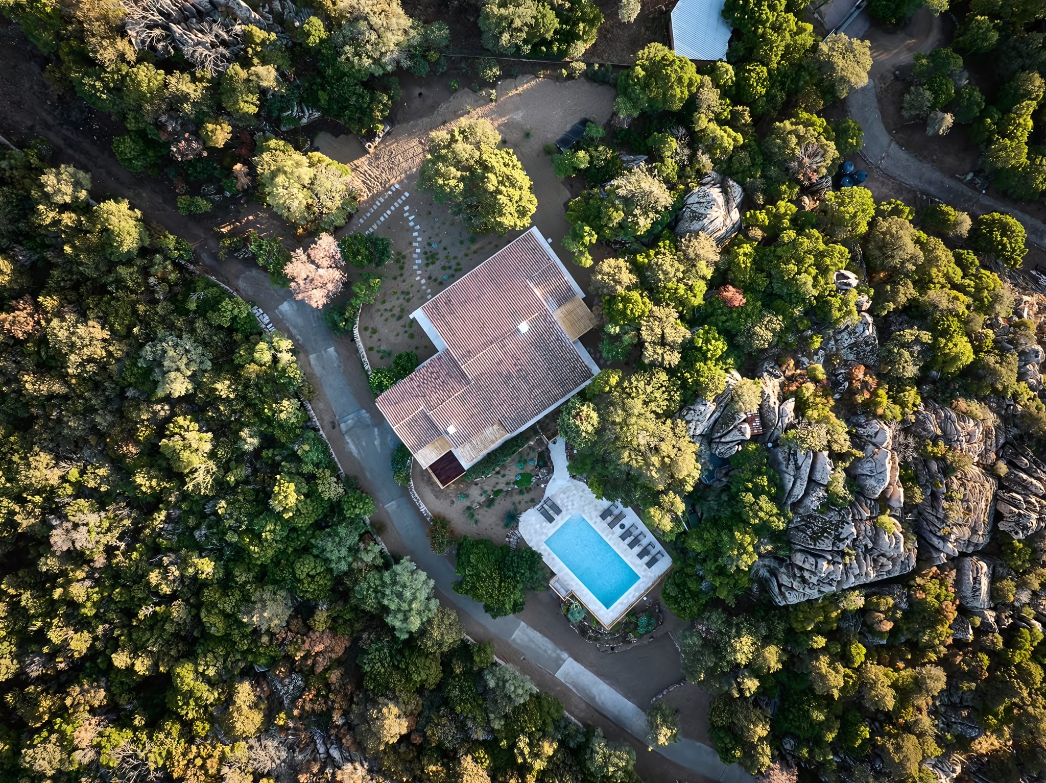 Cascioni Country Villa, a Private Hillside Retreat