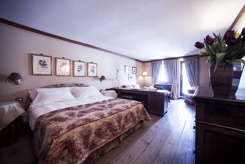 guest_rooms