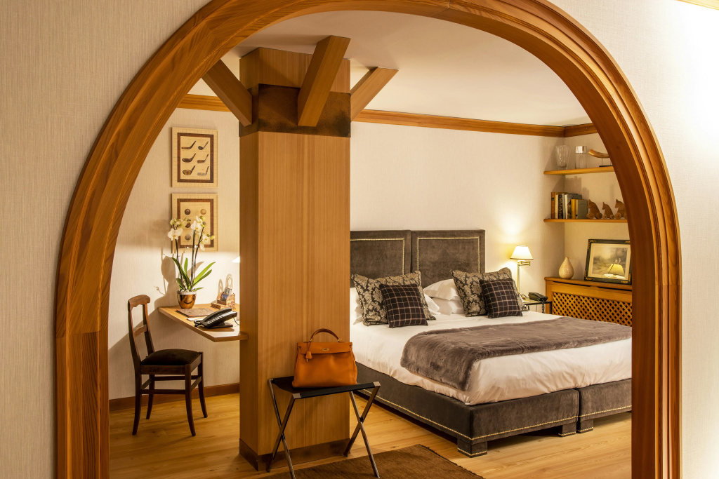 guest_rooms