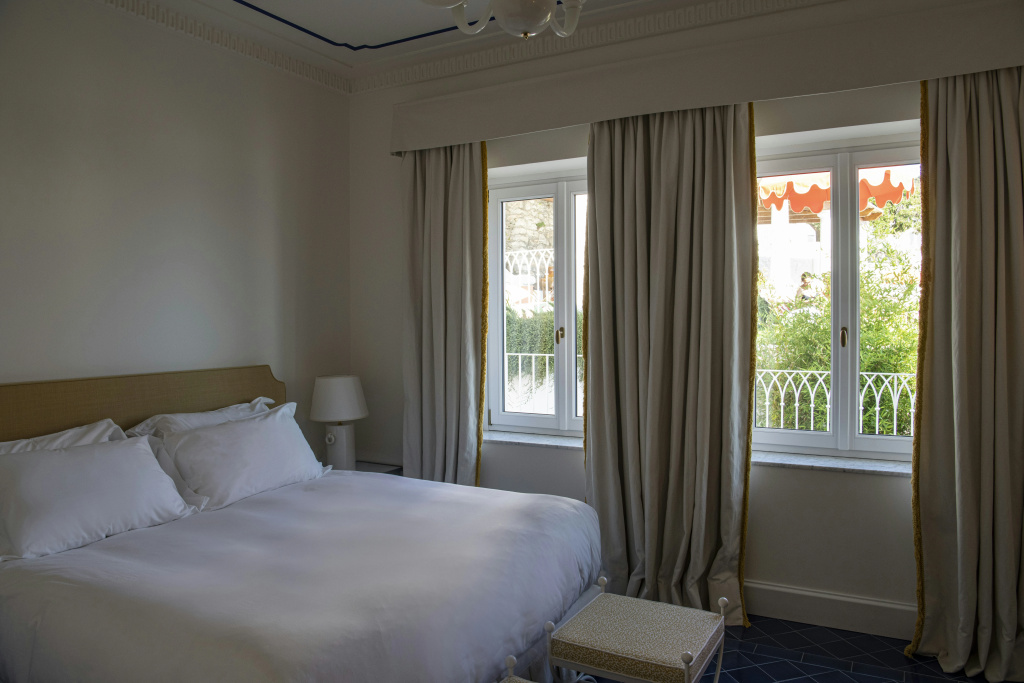 guest_rooms