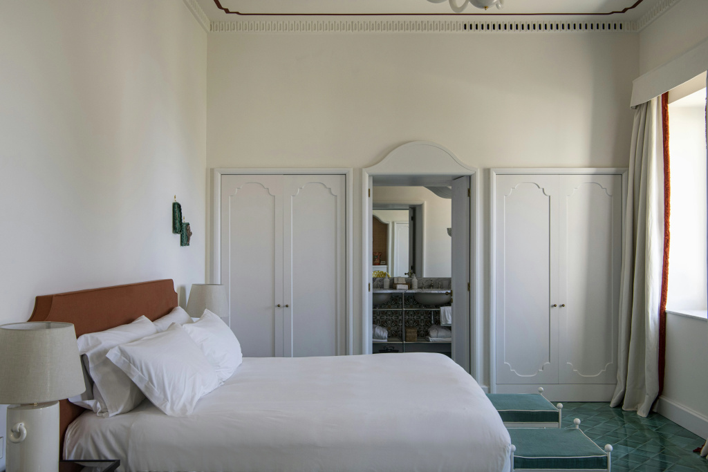 guest_rooms