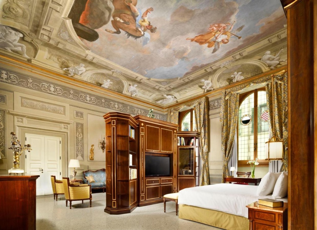guest_rooms