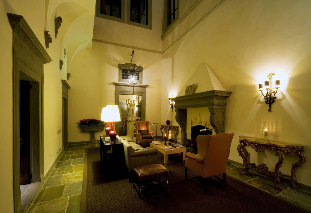 lobby