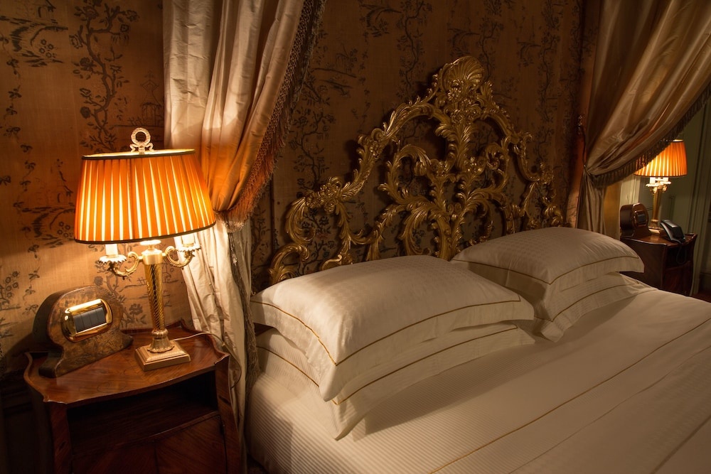 guest_rooms