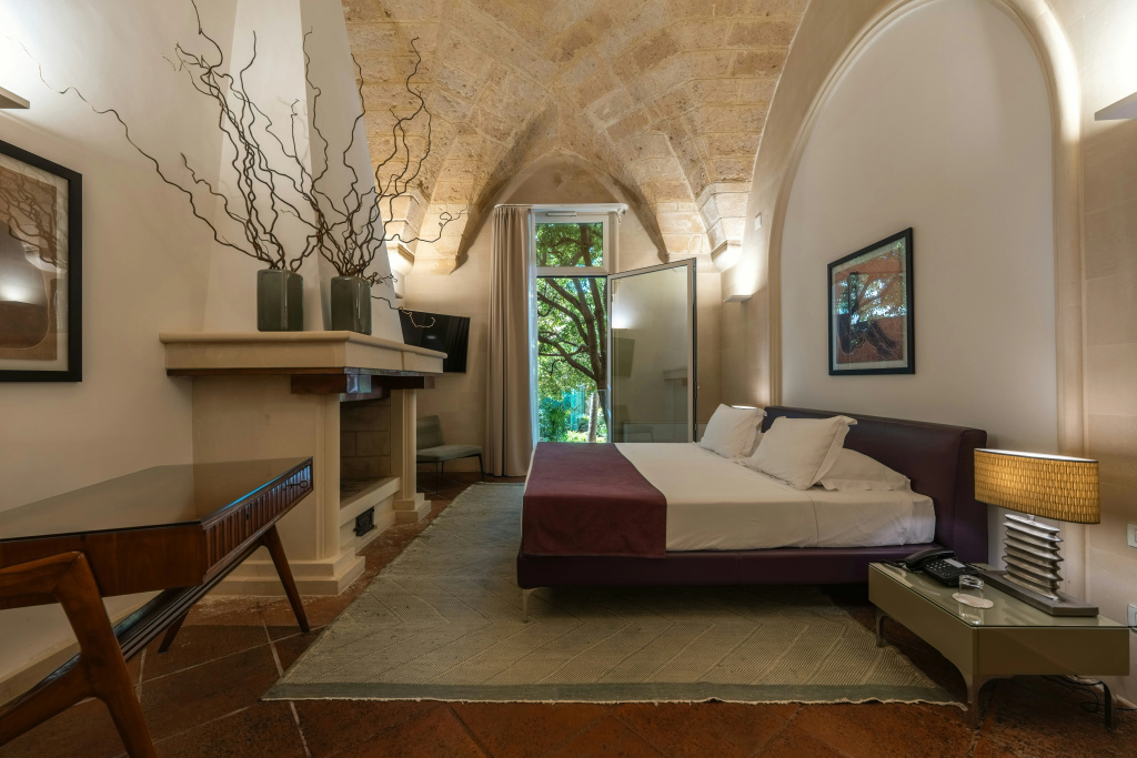 guest_rooms