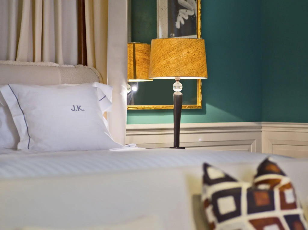 guest_rooms