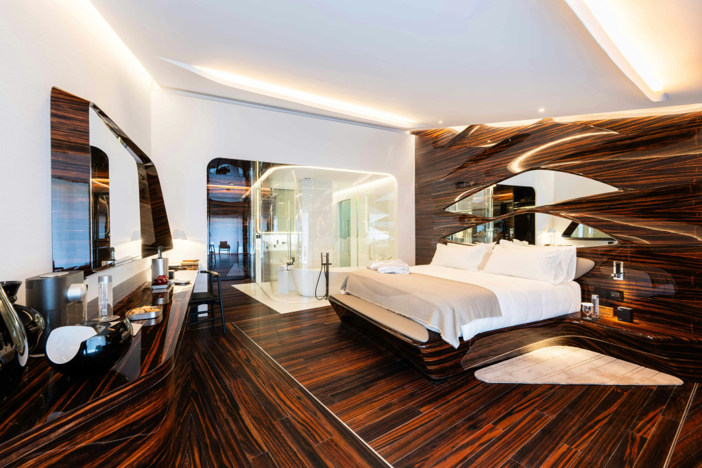 guest_rooms