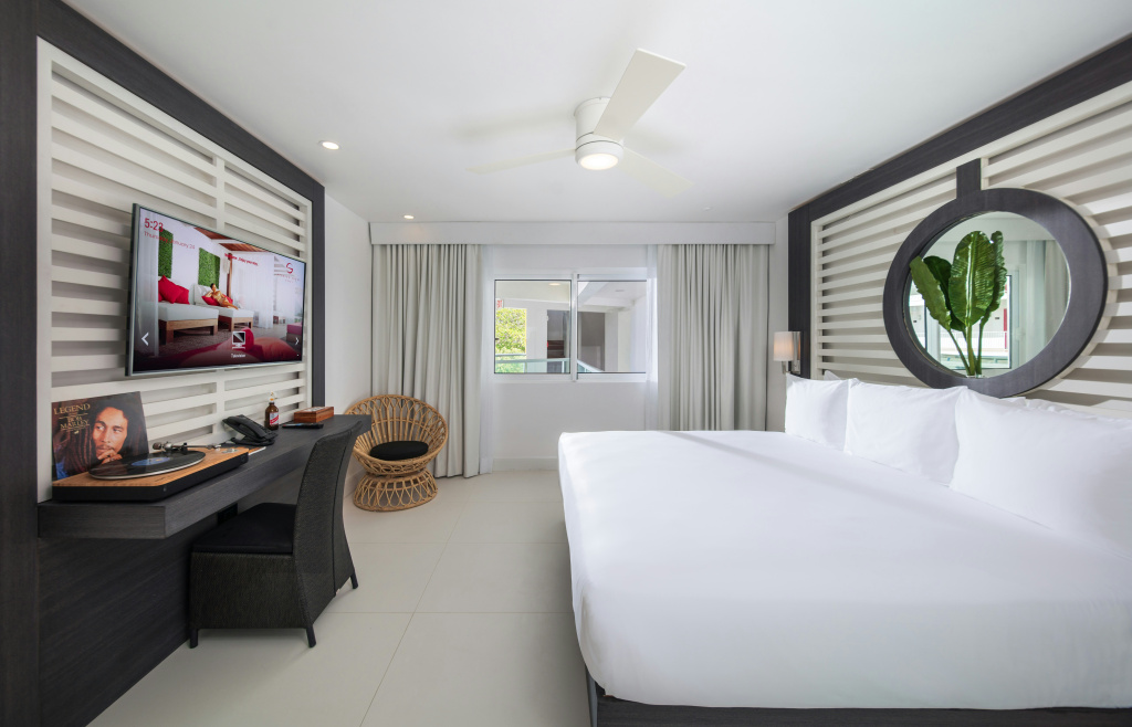 guest_rooms