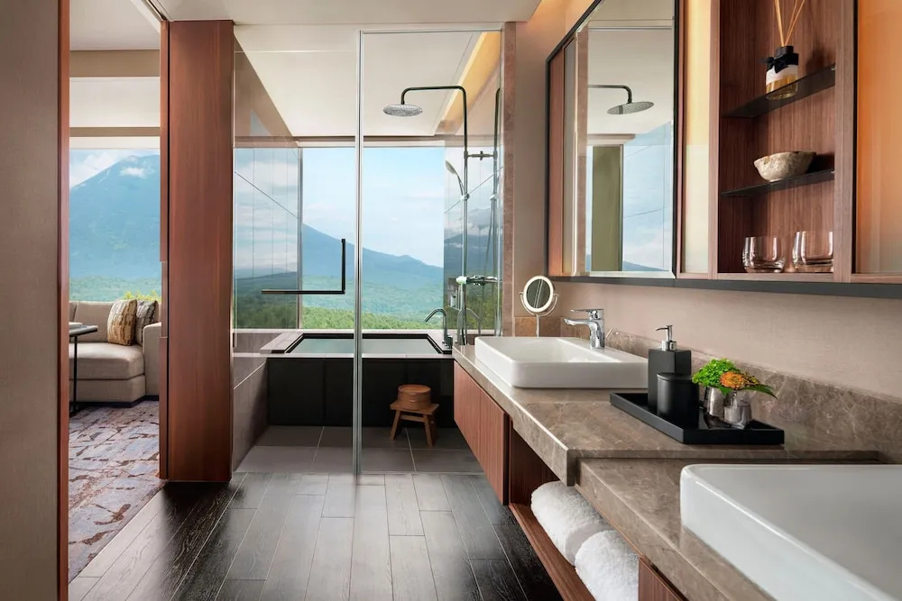 guest_rooms