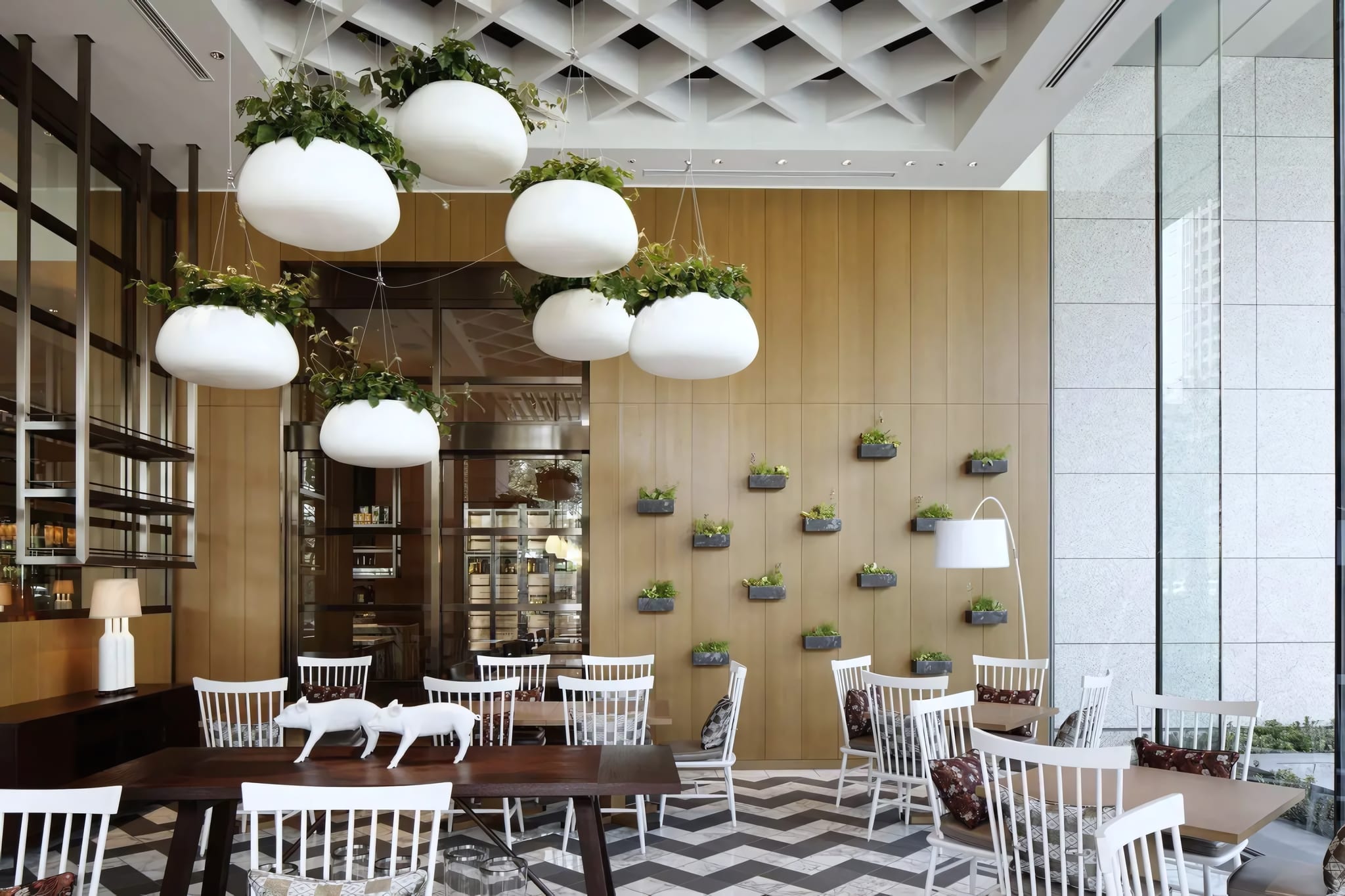 GO Teppanyaki Grill & Royal Bar