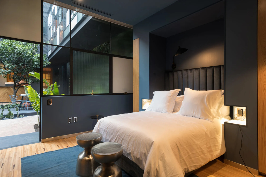 guest_rooms