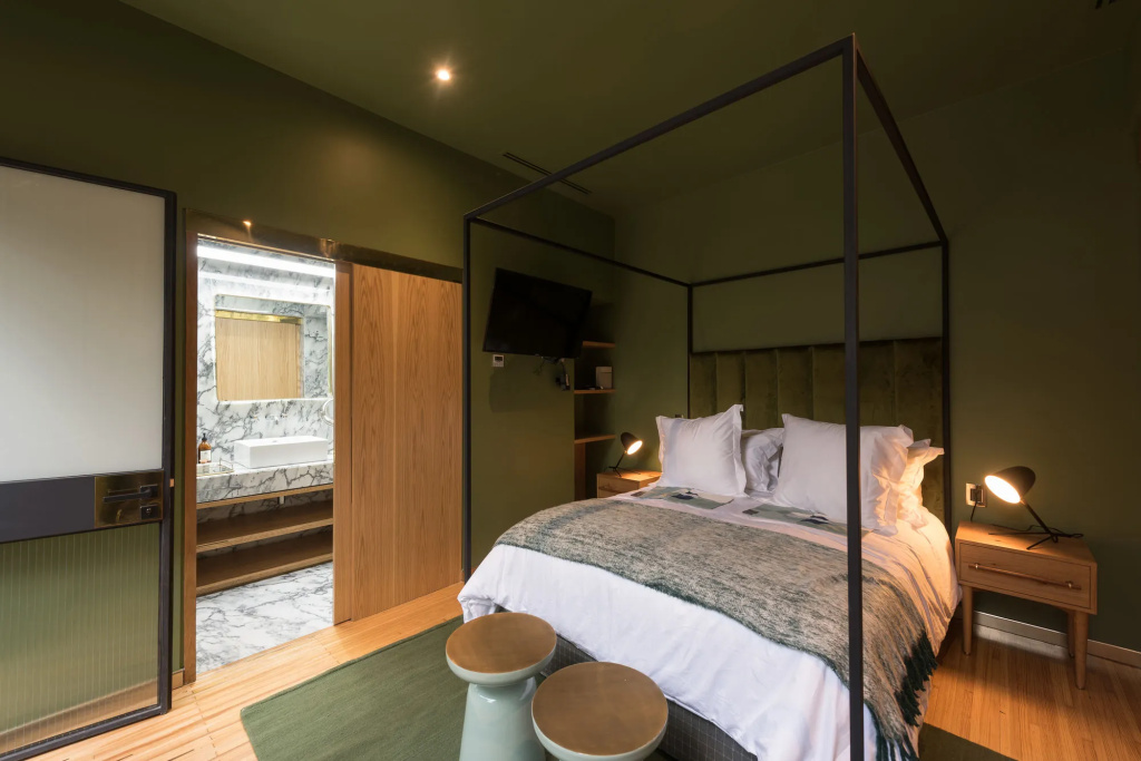 guest_rooms