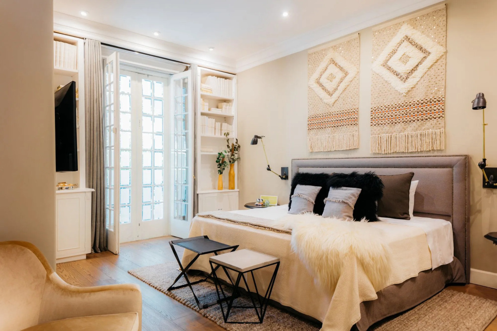 guest_rooms