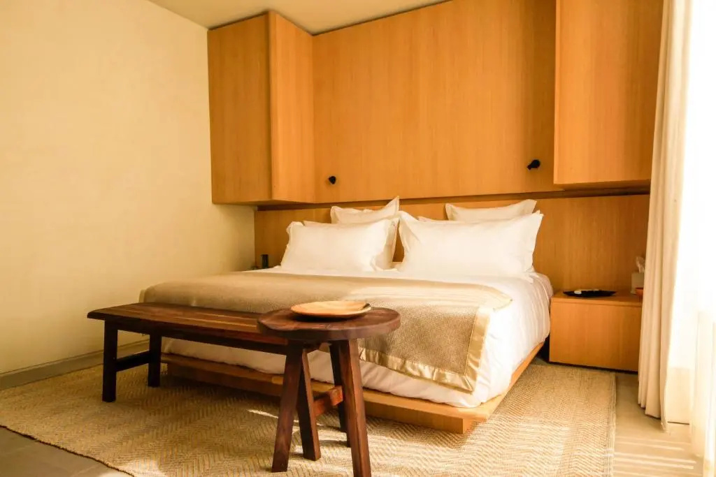 guest_rooms