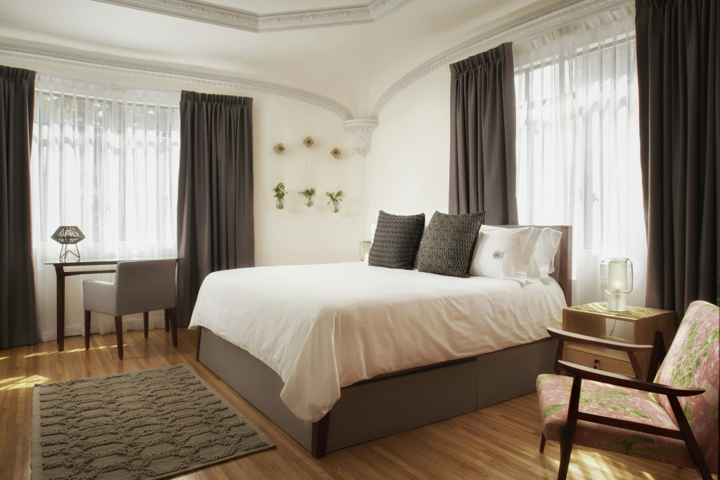guest_rooms