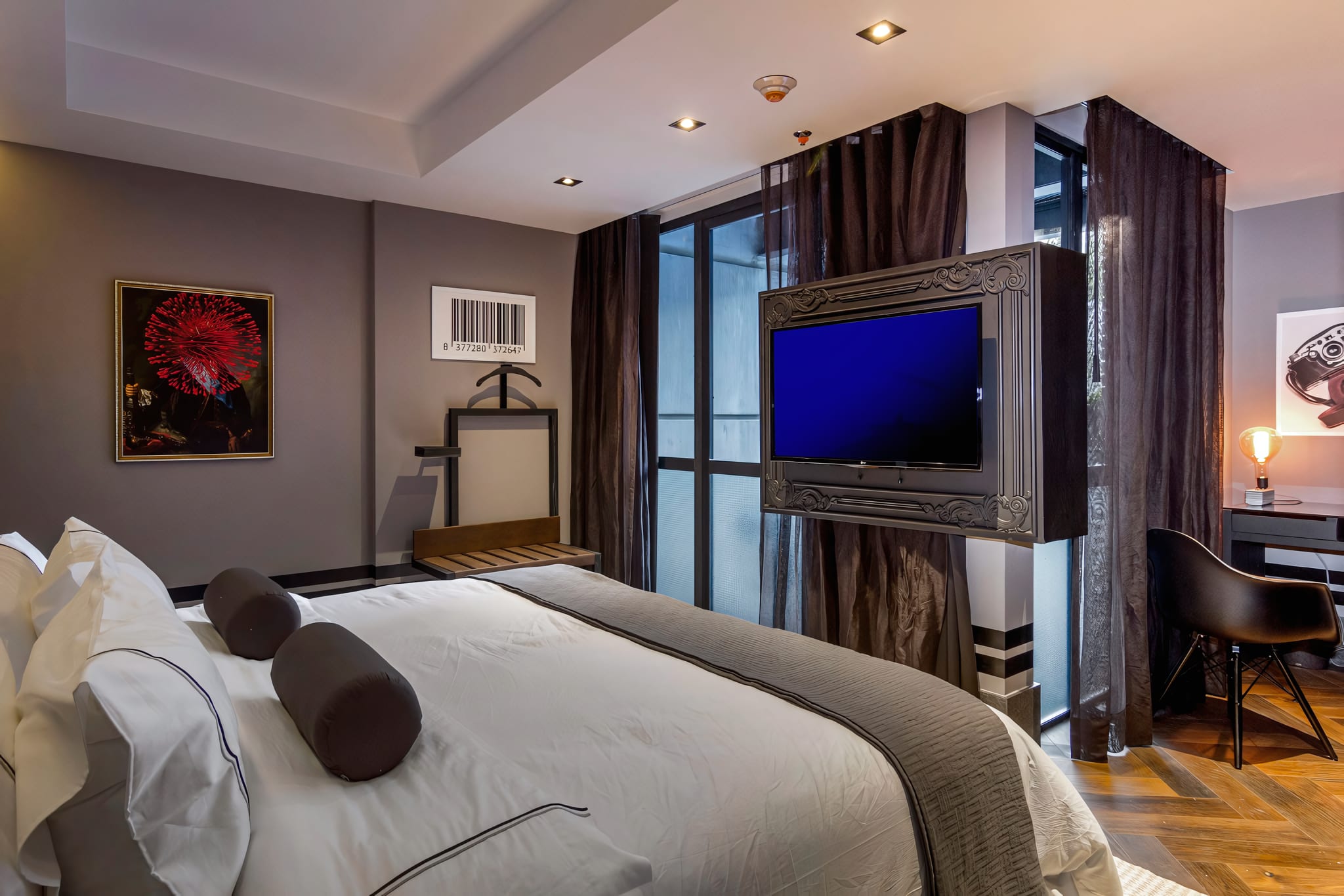 guest_rooms