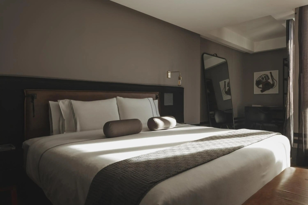 guest_rooms